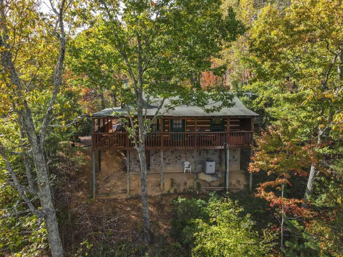 View! Cozy, Private, Fireplace, Hot Tub Log Cabin, Honeymoon! Sevierville Dış mekan fotoğraf